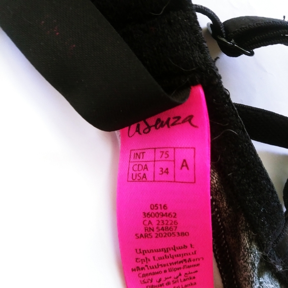 La Senza Gray, Black and White Bra 34A - Picture 9 of 14